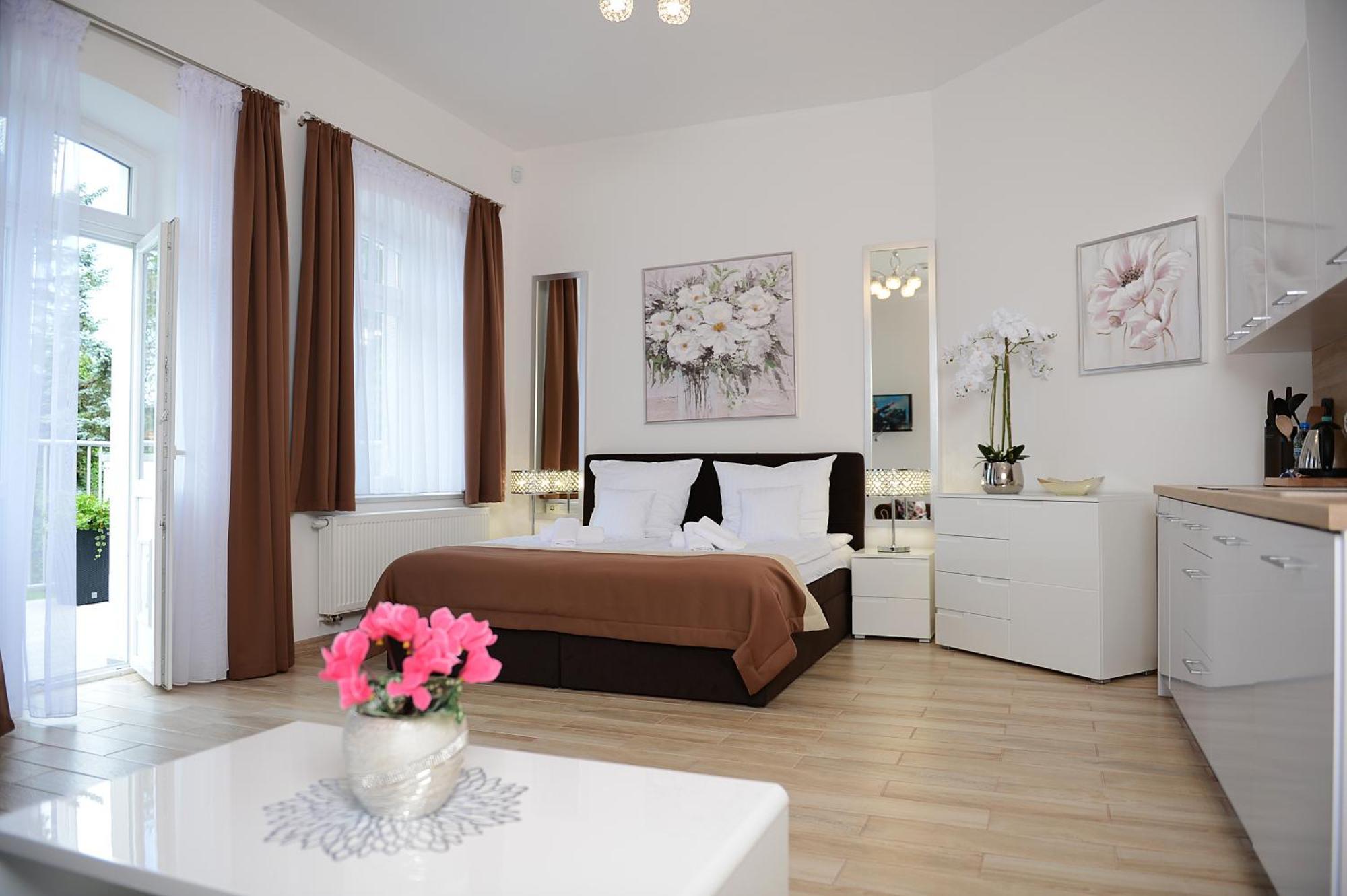 Rezydencja Mysliwska - Apartamenty Koszalin Exteriör bild